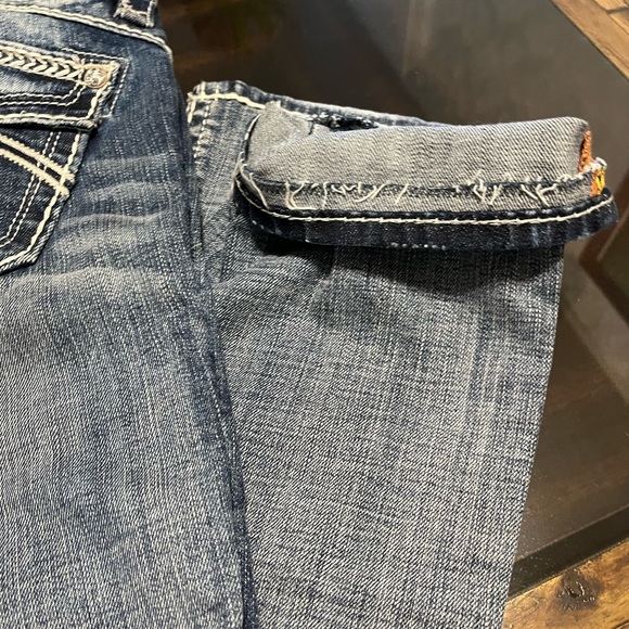 Rock Revival Women’s Sasha Light Wash Boot/Cut Denim Jeans Size 26 - Picture 2 of 12